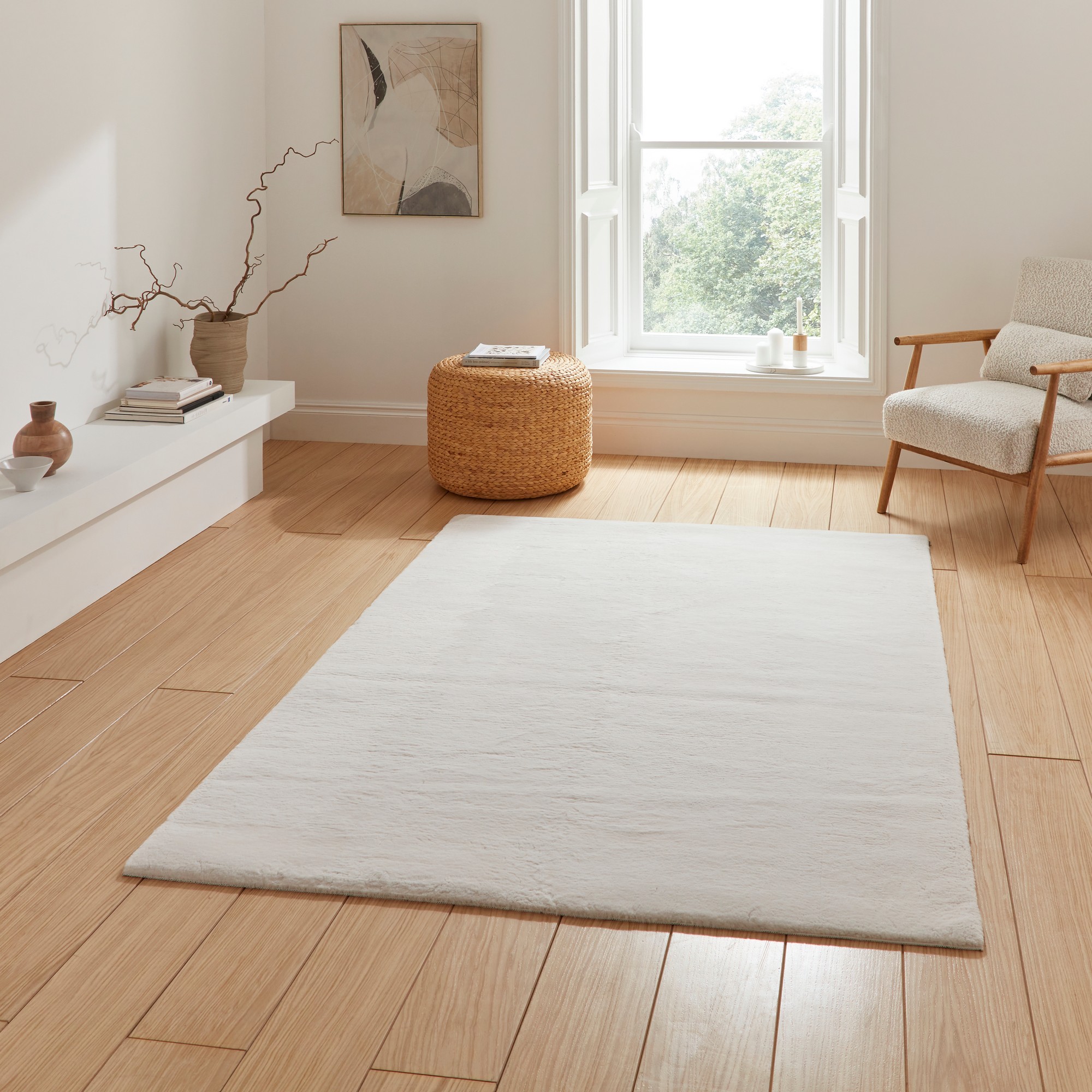 Snug Rug Modern Plain Soft Rugs In Cream White